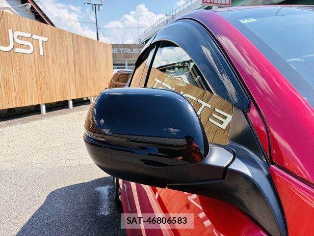 Honda VEZEL 2016-11 7458635-27
