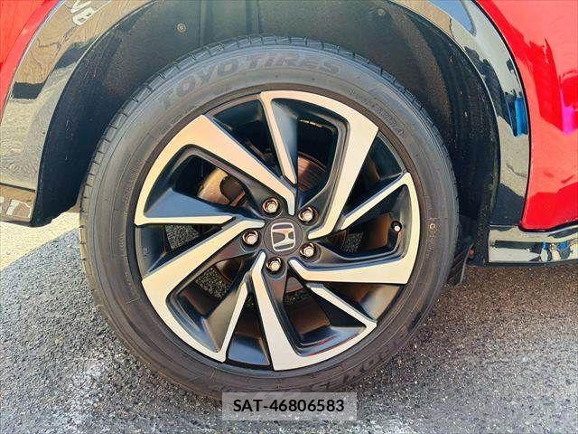 Honda VEZEL 2016-11 7458635-28