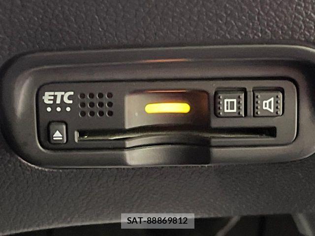 Honda VEZEL 2018-07 7458628-6