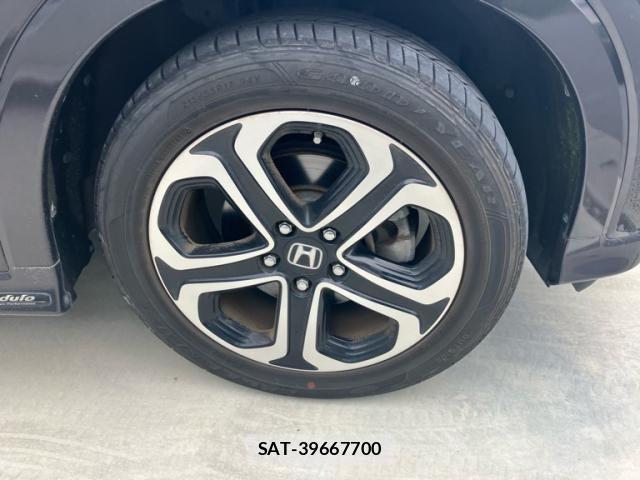 Honda VEZEL 2014-04 7458649-4