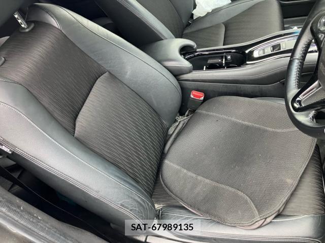 Honda VEZEL 2020-05 7458637-20