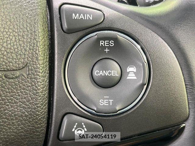 Honda VEZEL 2019-08 7458632-6