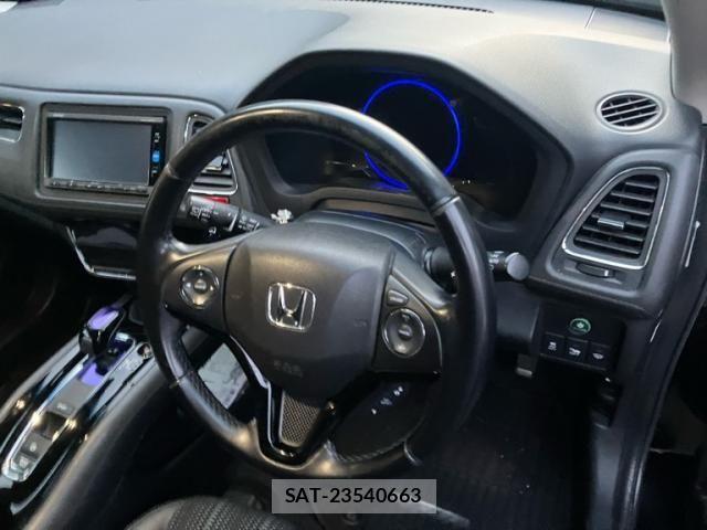 Honda VEZEL 2016-02 7458642-9