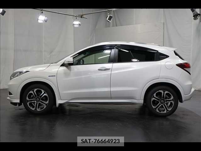 Honda VEZEL 2016-02 7503473-14
