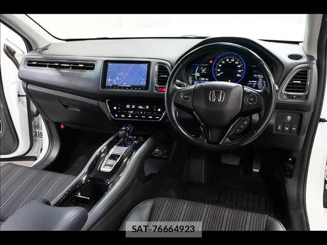 Honda VEZEL 2016-02 7503473-1