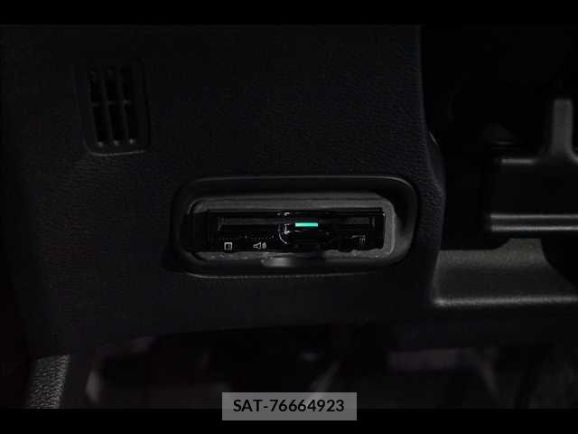 Honda VEZEL 2016-02 7503473-6