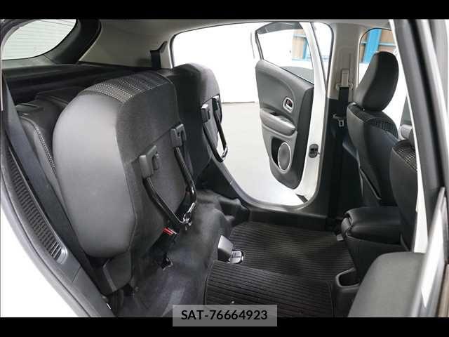 Honda VEZEL 2016-02 7503473-7