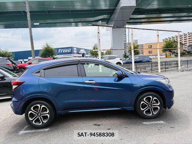 Honda VEZEL 2014-12 7503477-16