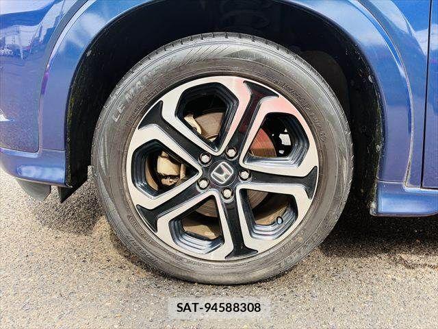 Honda VEZEL 2014-12 7503477-29