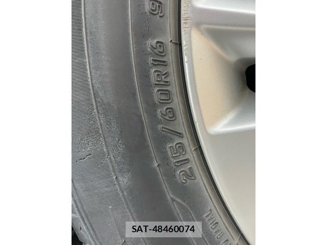 Honda VEZEL 2014-04 7510384-9