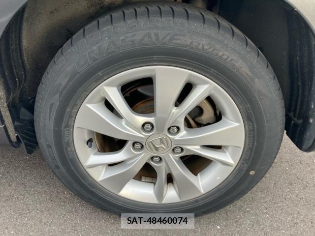 Honda VEZEL 2014-04 7510384-12