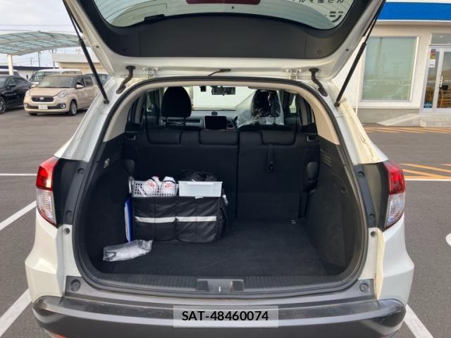 Honda VEZEL 2014-04 7510384-19