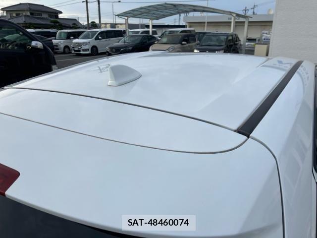 Honda VEZEL 2014-04 7510384-5