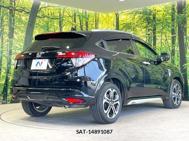 Honda VEZEL 2015-05 7503476-16