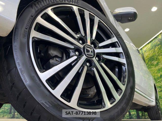 Honda VEZEL 2020-01 7503466-12