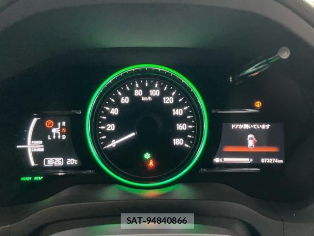 Honda VEZEL 2019-04 7503471-13