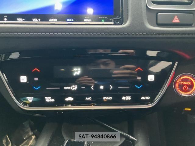 Honda VEZEL 2019-04 7503471-14