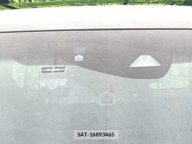 Honda VEZEL 2018-02 7503468-4