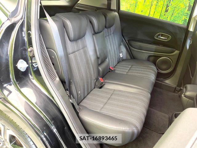 Honda VEZEL 2018-02 7503468-8