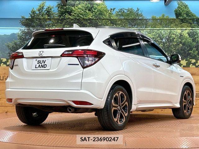 Honda VEZEL 2015-06 7503472-16