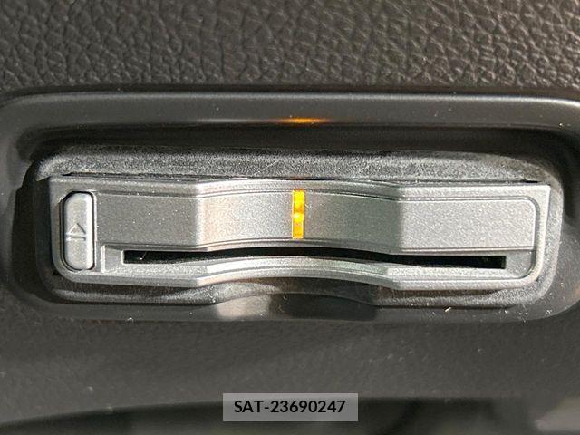 Honda VEZEL 2015-06 7503472-5
