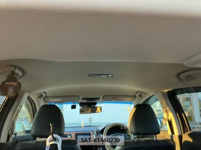 Honda VEZEL 2016-03 7563032-10