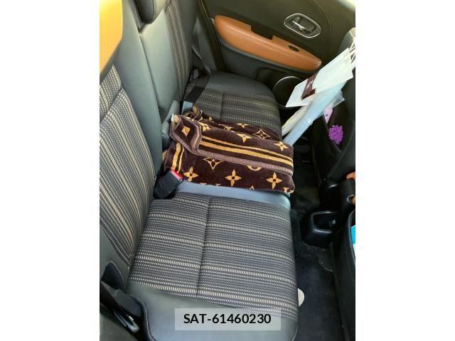 Honda VEZEL 2016-03 7563032-11