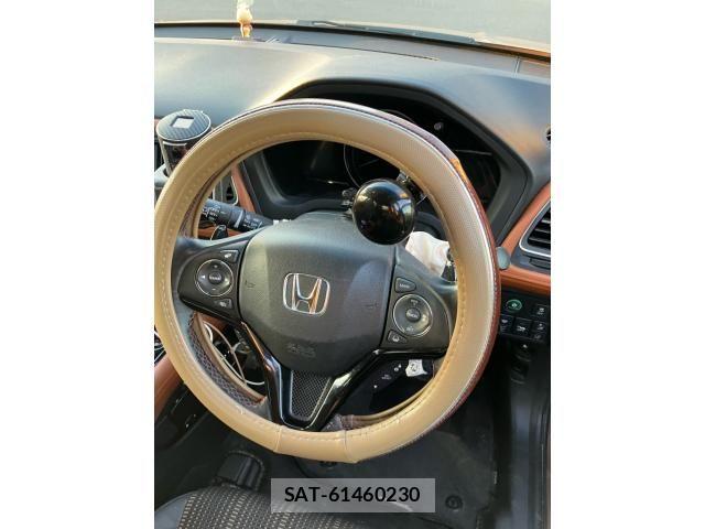 Honda VEZEL 2016-03 7563032-15