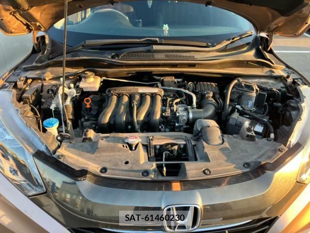 Honda VEZEL 2016-03 7563032-18