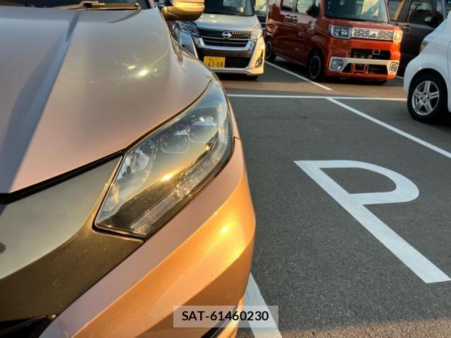 Honda VEZEL 2016-03 7563032-6