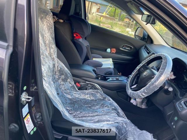 Honda VEZEL 2014-06 7563033-10