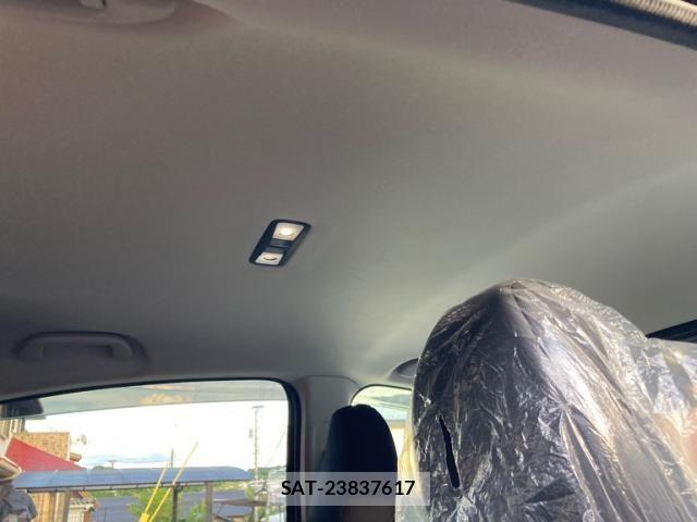 Honda VEZEL 2014-06 7563033-12