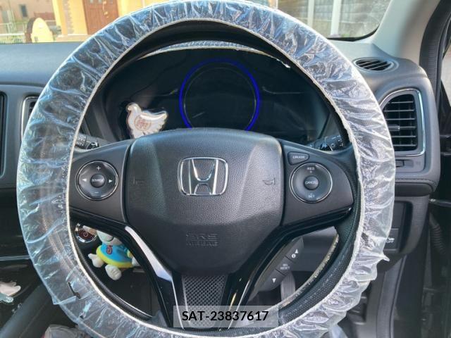 Honda VEZEL 2014-06 7563033-16