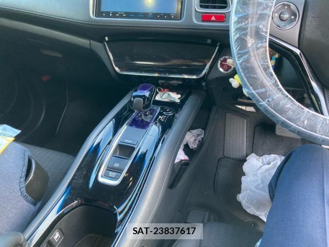 Honda VEZEL 2014-06 7563033-17