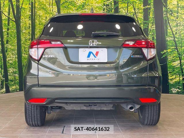 Honda VEZEL 2015-10 7563031-14