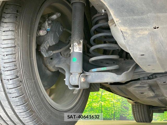 Honda VEZEL 2015-10 7563031-19