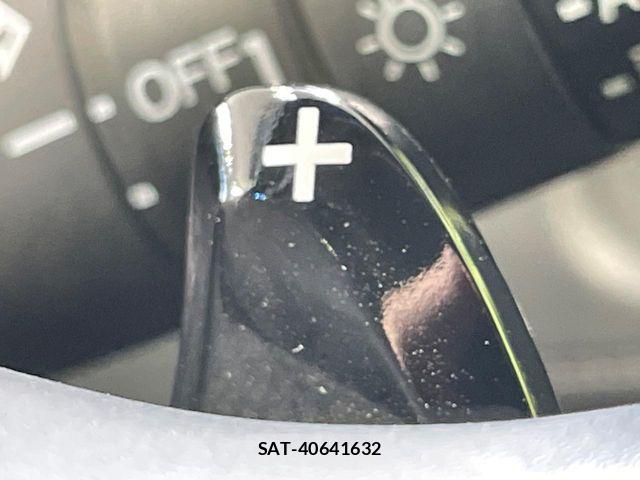 Honda VEZEL 2015-10 7563031-6