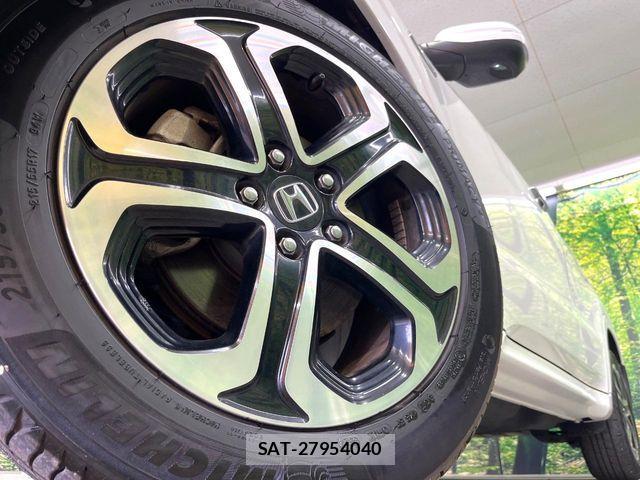 Honda VEZEL 2015-11 7563029-12