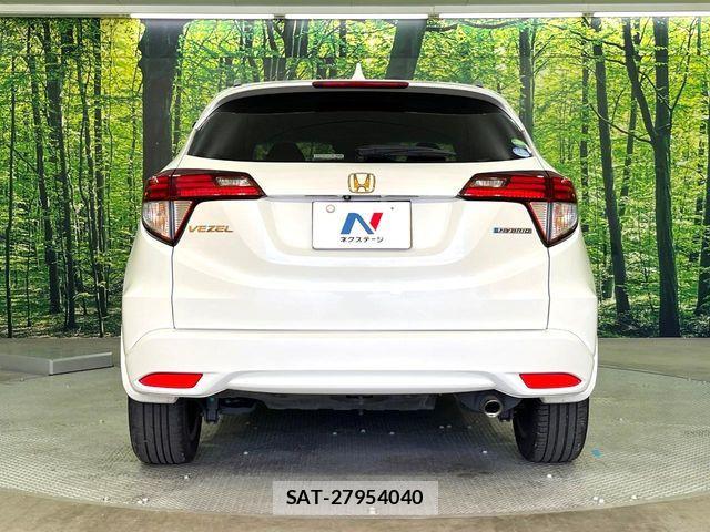 Honda VEZEL 2015-11 7563029-14