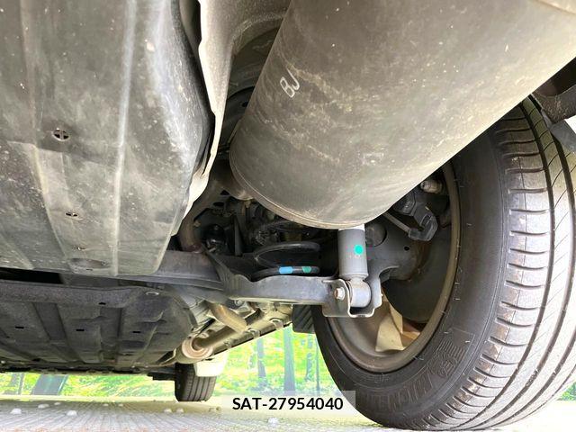 Honda VEZEL 2015-11 7563029-19