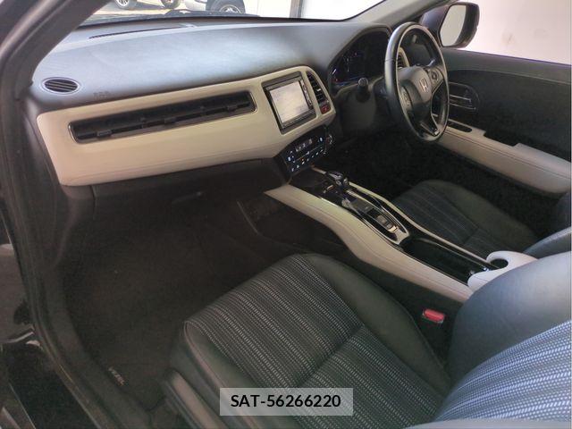 Honda VEZEL 2016-02 7563030-2