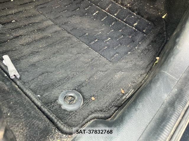 Honda VEZEL 2018-07 7621087-16