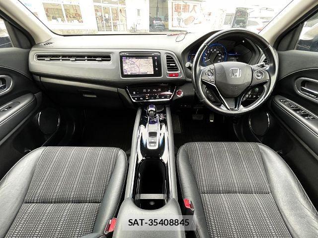 Honda VEZEL 2015-06 7621101-1