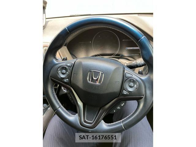 Honda VEZEL 2018-06 7621081-8