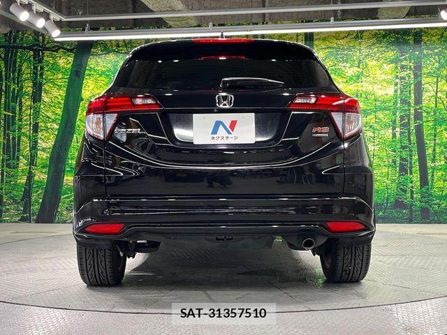 Honda VEZEL 2017-05 7621080-14