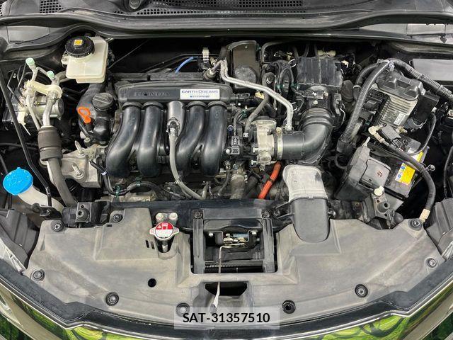 Honda VEZEL 2017-05 7621080-17