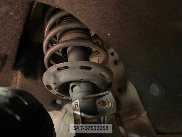 Honda VEZEL 2015-10 7621088-19