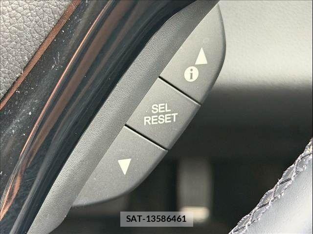 Honda VEZEL 2015-11 7621104-15