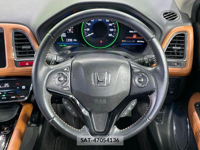 Honda VEZEL 2014-06 7621095-10