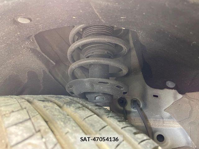Honda VEZEL 2014-06 7621095-19
